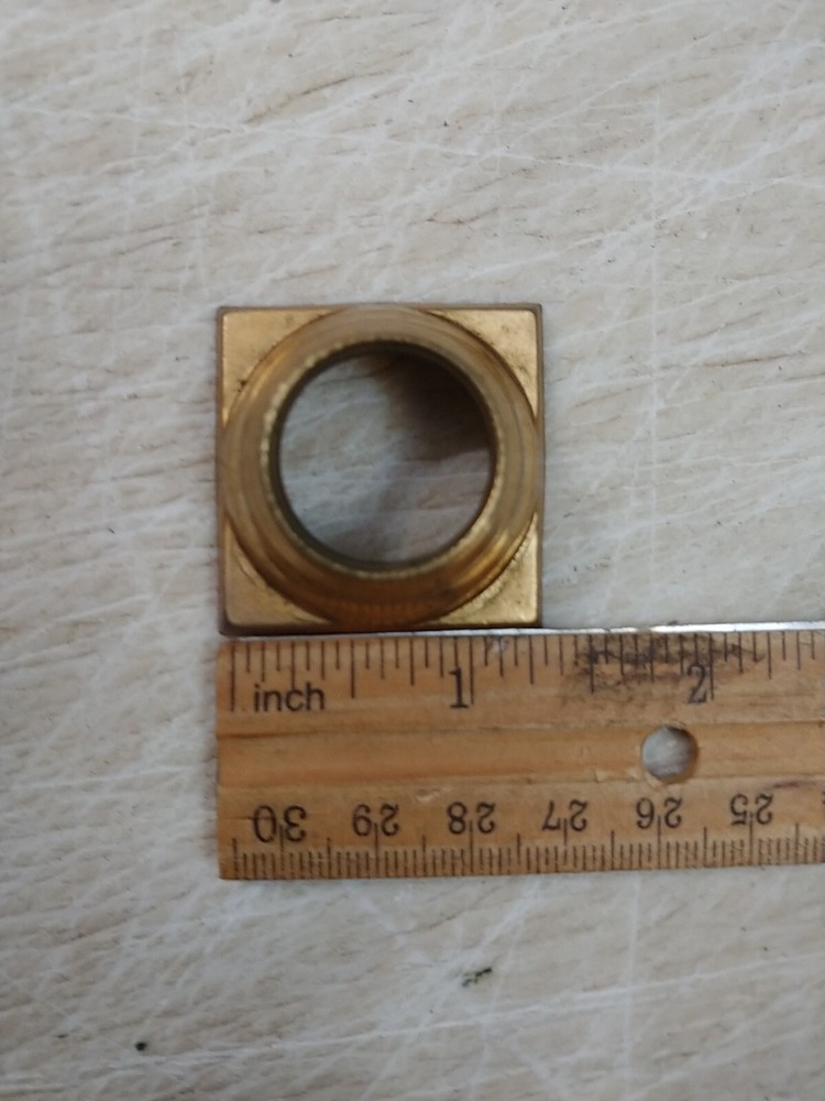 ASSORTED COLUMN BASES / HOLDERS