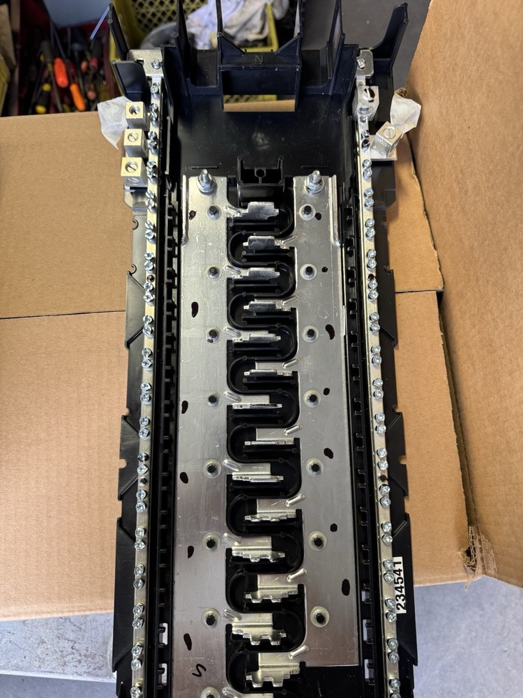 Square D SC3042M CSED Panel Interior Bussing SC3042M200PF