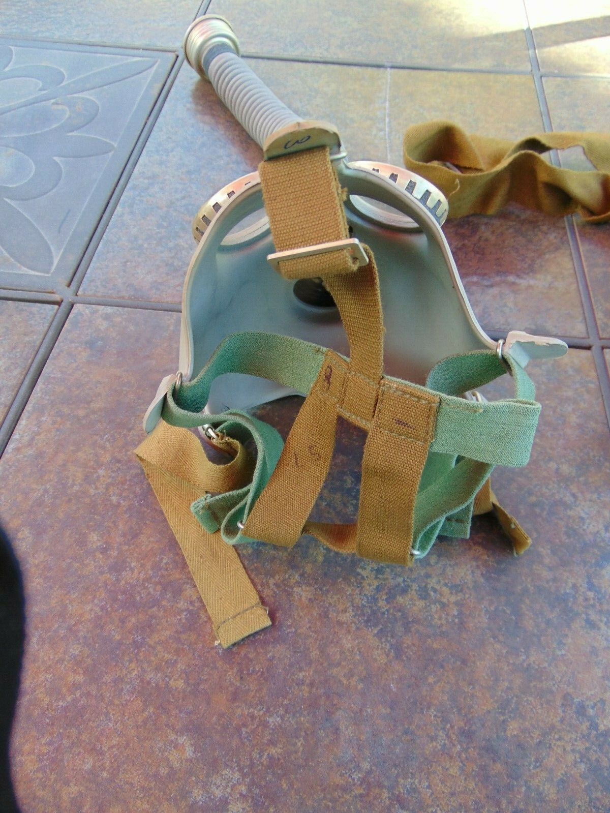 Russian Child's Cold WarGas Mask w/sack, new old stock, sizes 1-4, free shipping