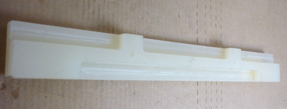 New Flyer Nylon Retainer Battery P/N 041483