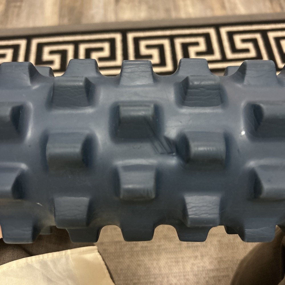 Midsize Rumble Roller 21 1/2” Pre Owned