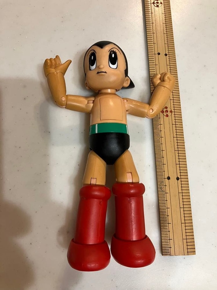 astro boy figure