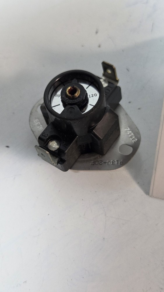 3/4" Snap Disc Fan Control - Temperature Range 90-130°F