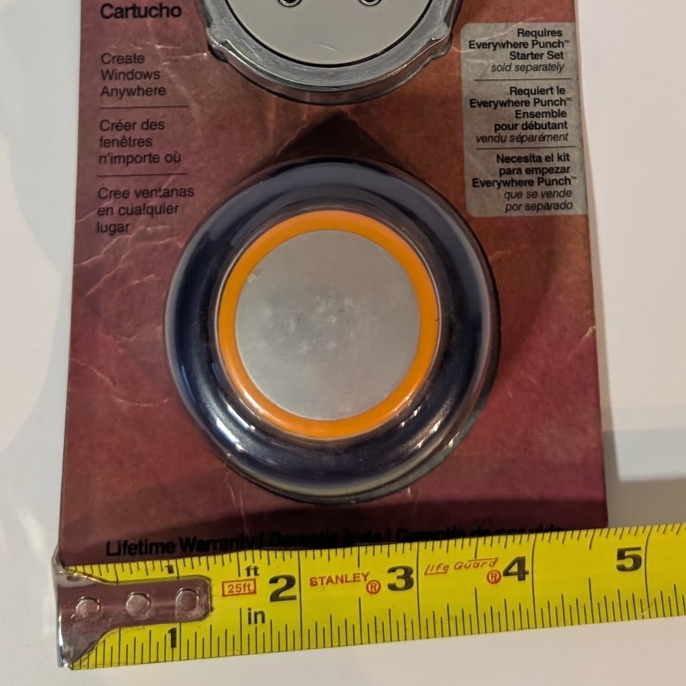 Fiskars Circle Everywhere Punch Cartridge Window Maker, Requires Starter Set