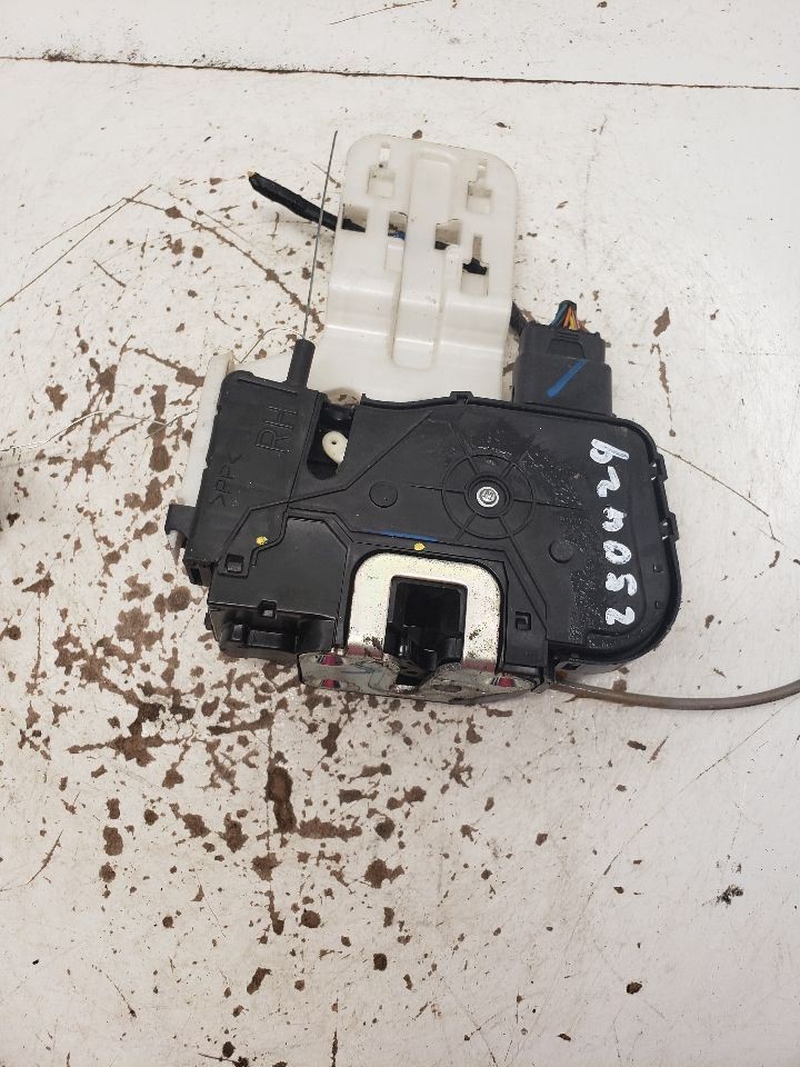 Door Lock Actuator 2011 SONATA OEM