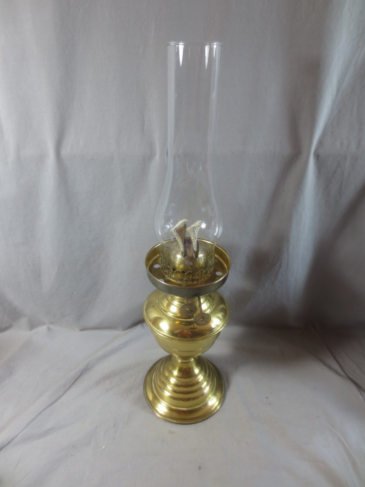 Antique Vintage Made In England Brass Oil Lamp & Chimney Shepards Hut Farmhouse