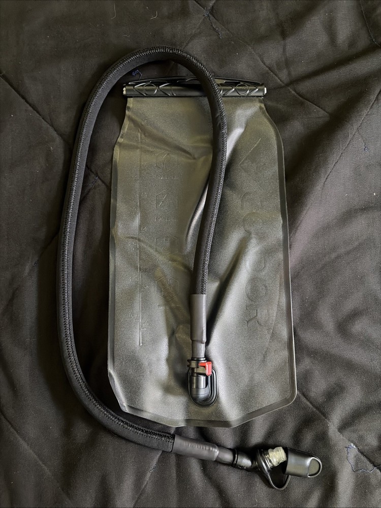 Condor H Harness, Hydration Bladder Carrier And Hydration Bladder