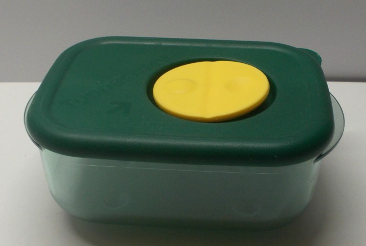 3 Tupperware Vented Microwave Containers 5411 2645 3387