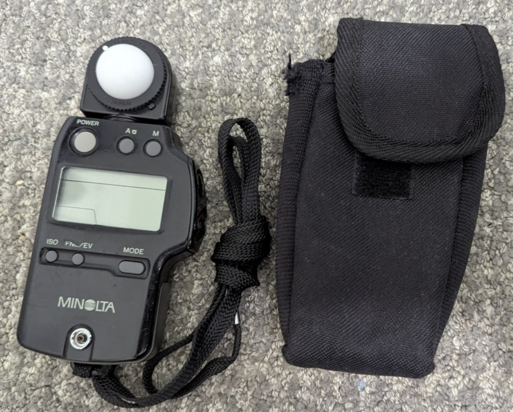 MINOLTA AUTO METER IV F Digital Exposure Light Meter + Case~ Missing Batt. Cover