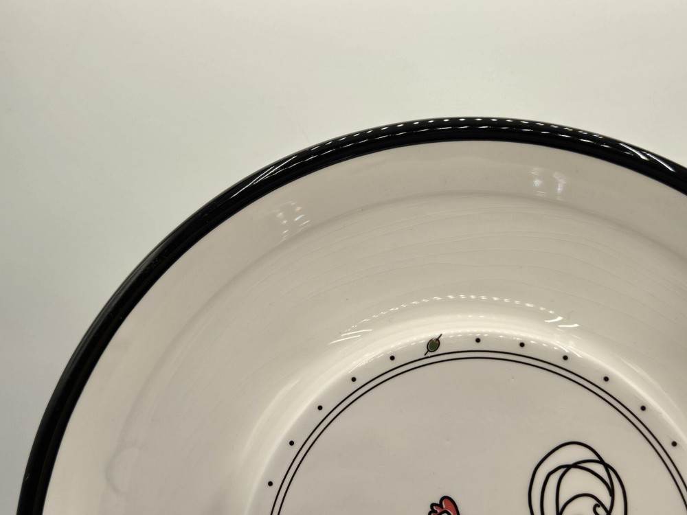 Zrike Round Appetizer Dish