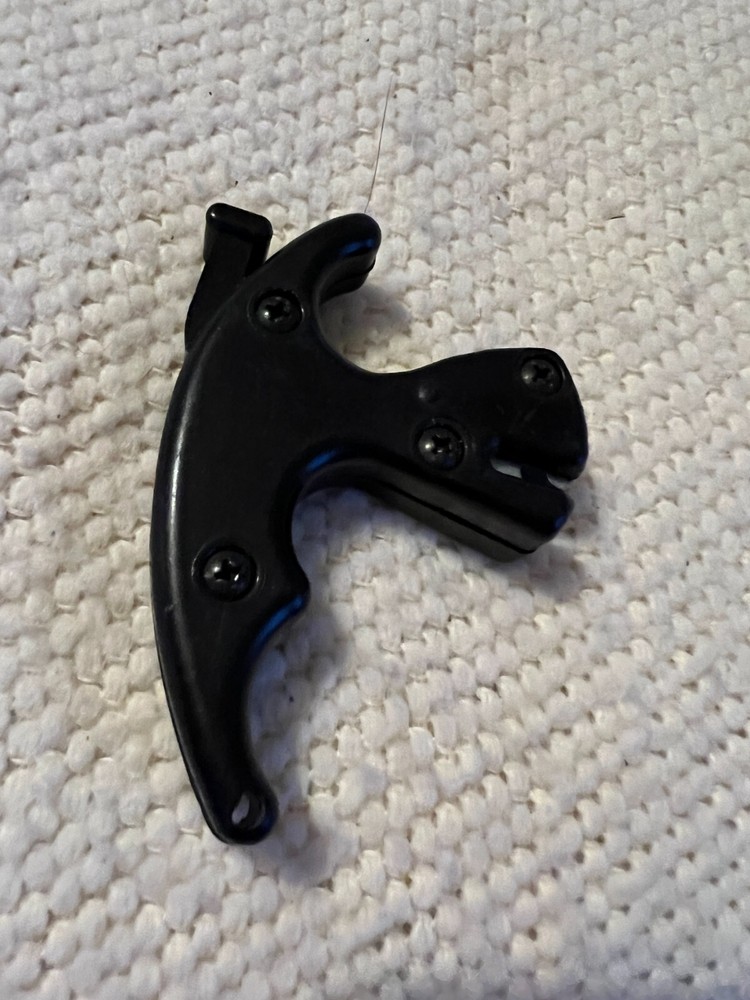 Vintage Pride Plastics Thumb Release