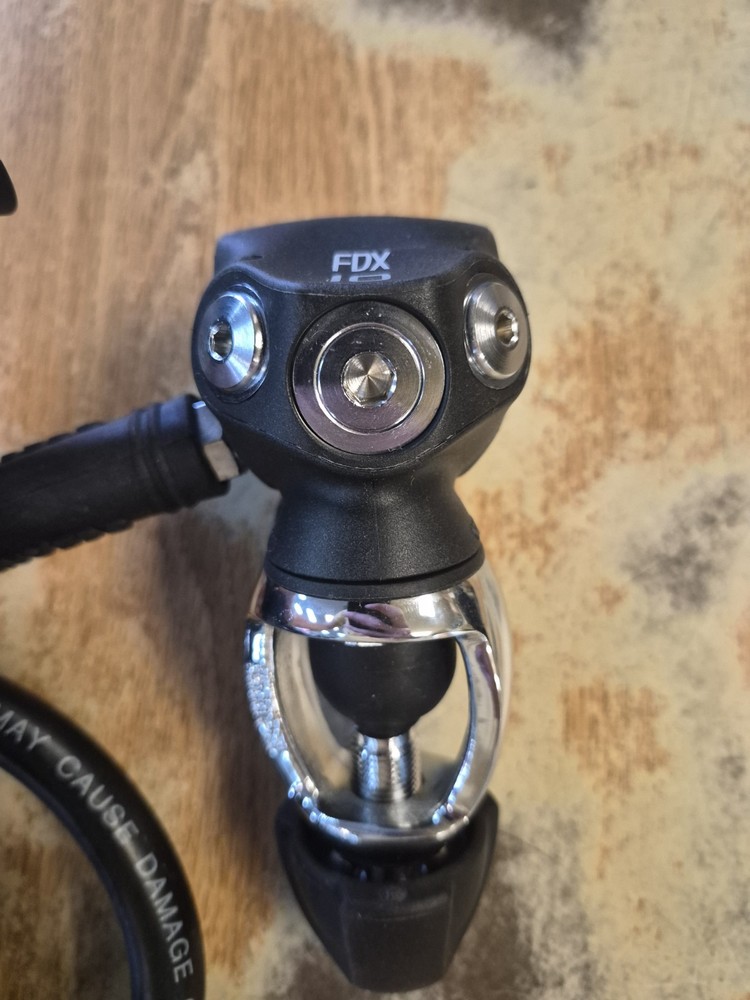 Oceanic Delta 4 FDX10