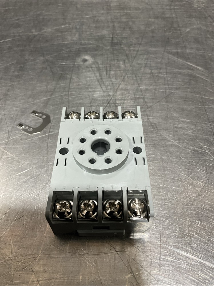 5X852E Socket