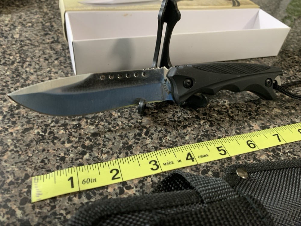 8.5 Inch Ventilated fixed blade knife With Rubber Grip