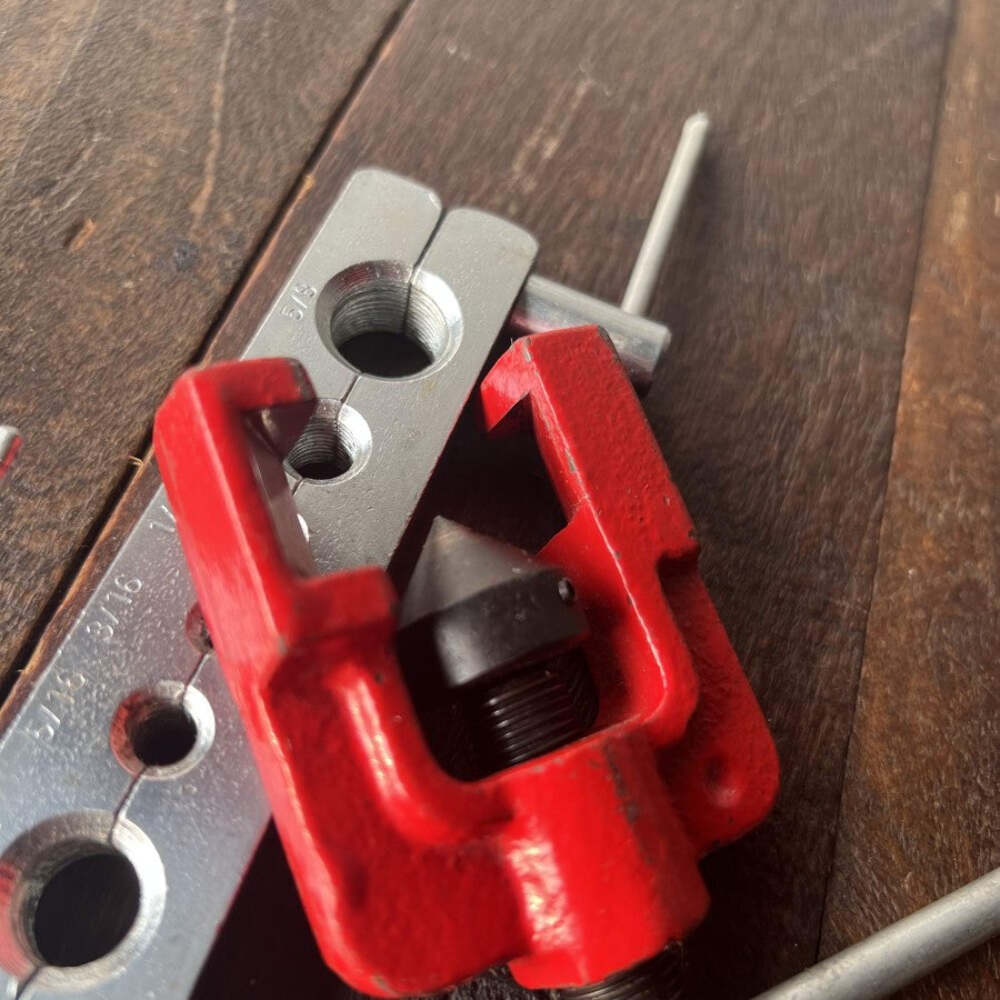 Great Neck 45 Degree Flaring Tool