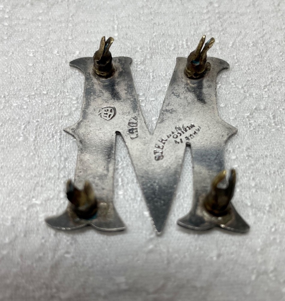 Sterling silver letter M, 1 1/2" tall, 190 silver