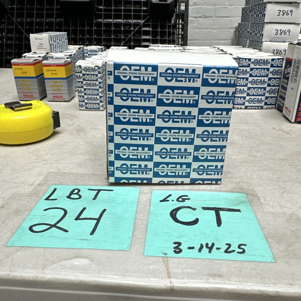 Original Engine Management Distributor Cap 4201