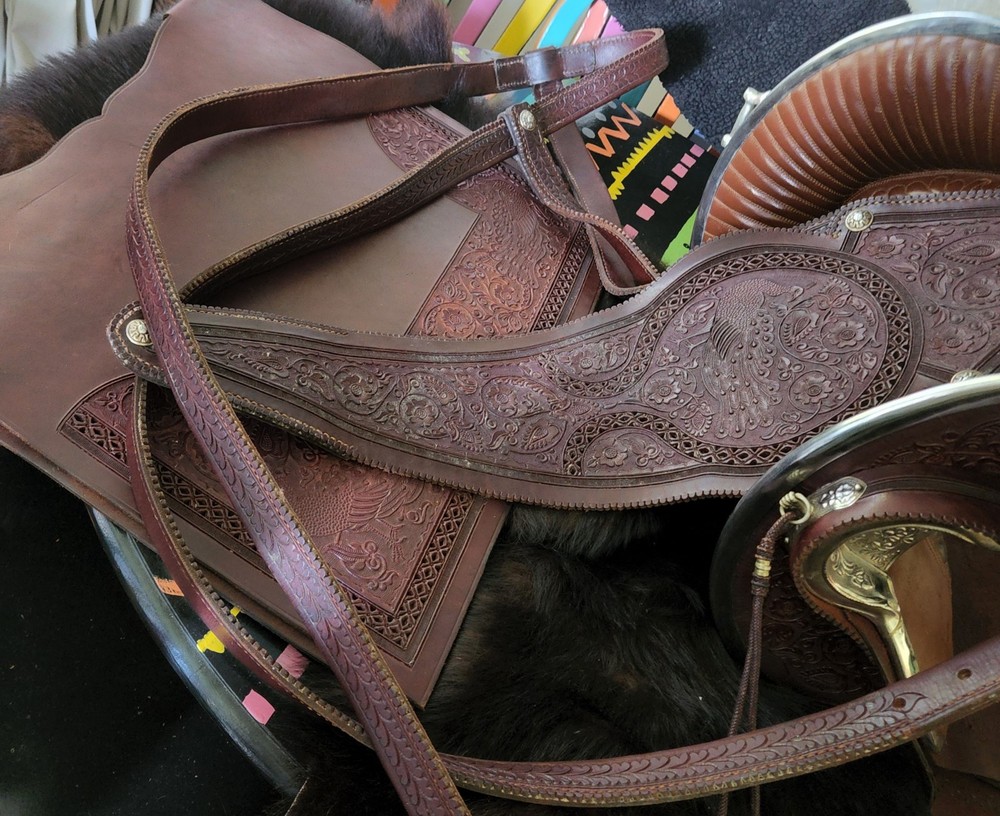 Peruvian Show Saddle
