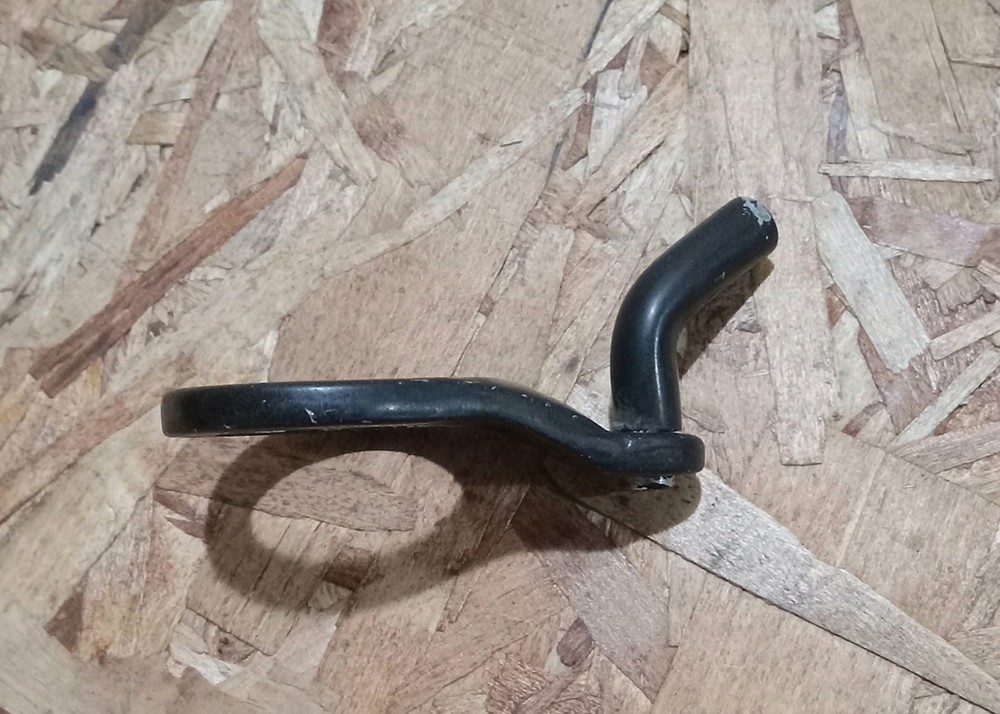 HL Alloy Front Brake Cable Hanger 1 1/8' Threaded