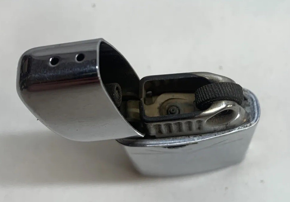Ronson Vintage Varaflame Windlite Cigarette Lighter Untested