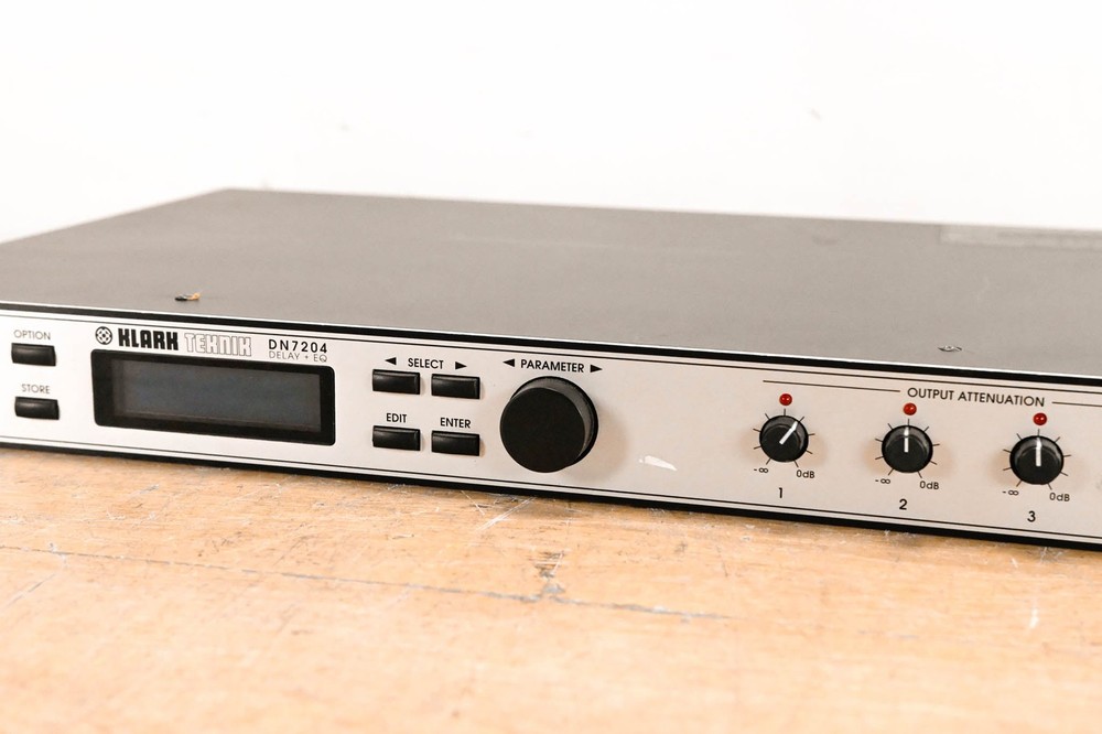Klark Teknik DN7204 Digital Delay and EQ CG01XTM