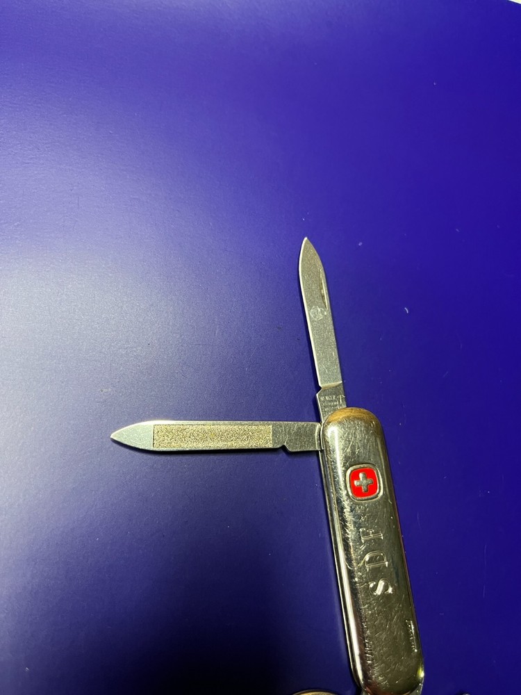 Wenger Esquire Stainless Swiss Army Knife Multi Tool!