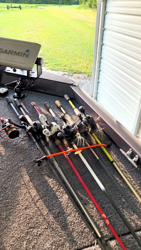 GF Outdoors Boat Rod Tie Downs
