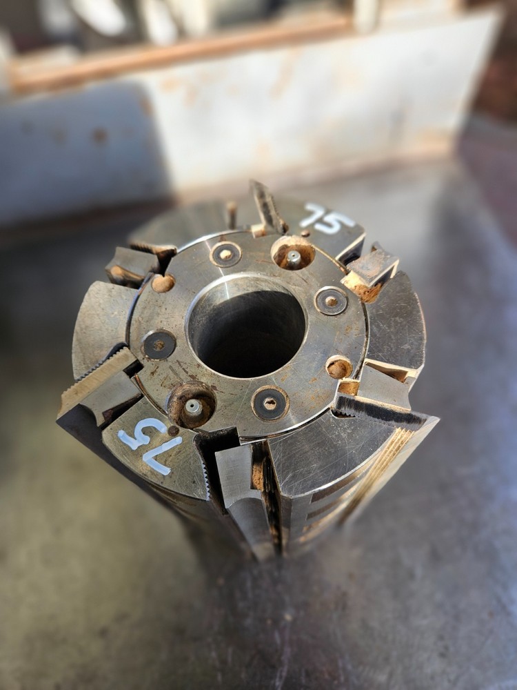 Moulder Cutteread #75