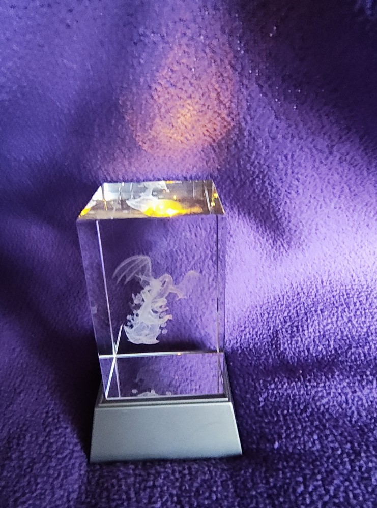 3D Laser Crystal Dragons Flying Engraved Keepsake With Silver Base