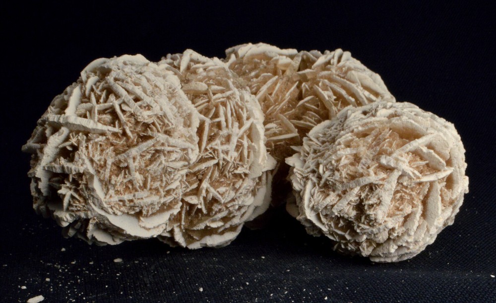 #8870 Selenite "Desert Rose" - Mexico