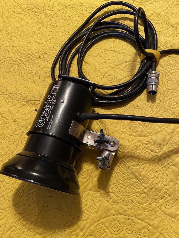 Speedotron Strobe Light Model 102A Lamp