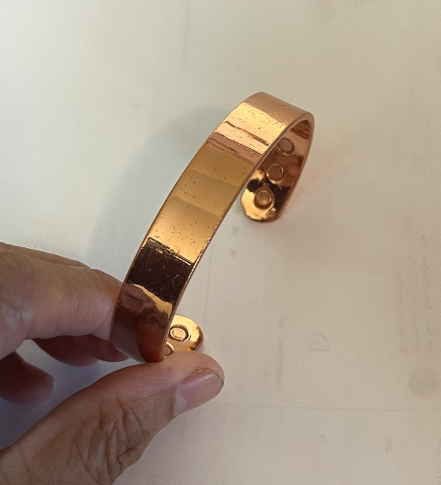 Solid Copper Bracelet with 6 Powerful Magnets Beautiful Cuff Smooth Texture