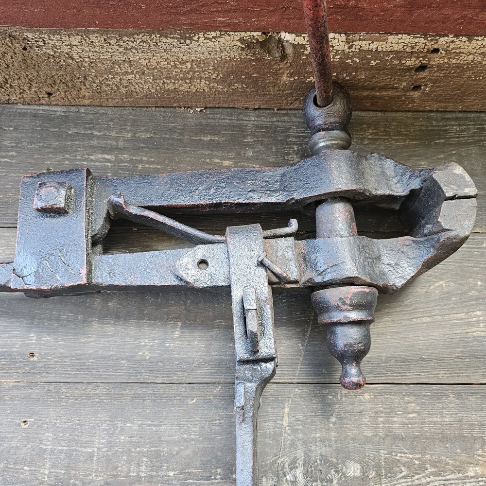 Antique Blacksmith Post Leg Vise