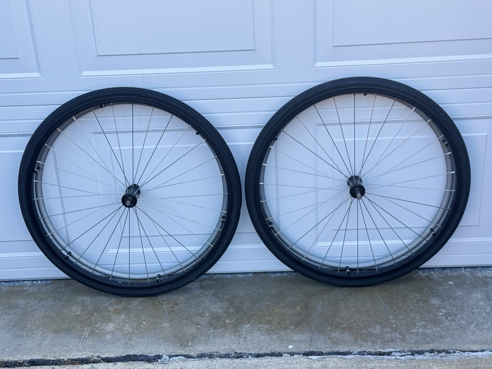 Pair of 24" Primo Xpress Wheelchair Wheels 37-540 Quick Release Quickie Ki