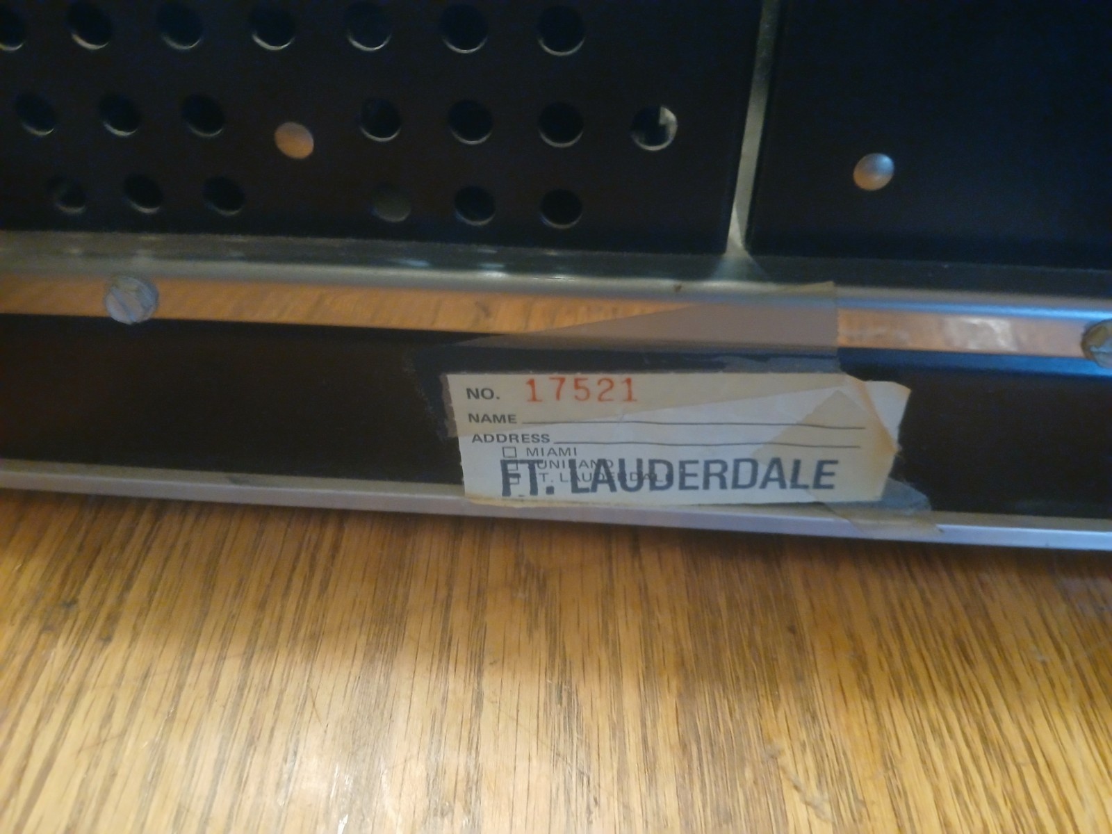 Mcintosh Amplifier Mc 2505 In Working Condition With Wood Case And Manual