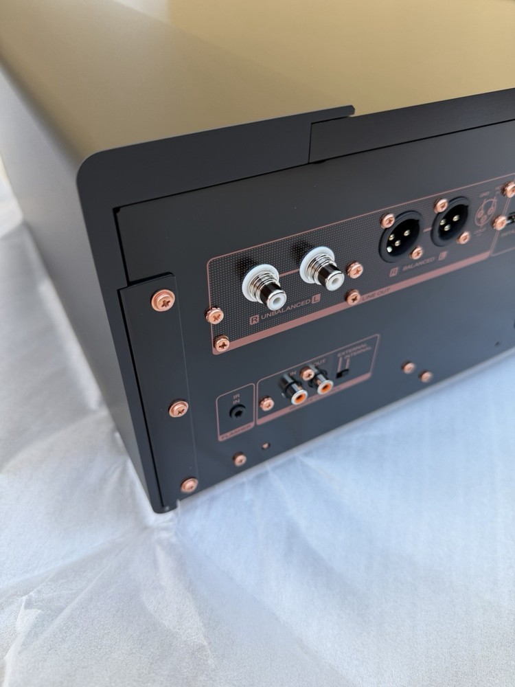 Marantz SACD 10 Reference SACD/CD Player