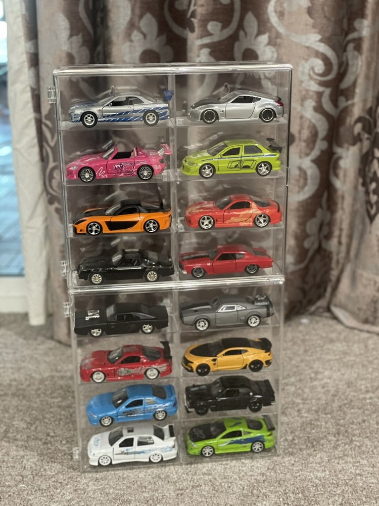 1/32 Acrylic Diecast 8 Car Display Case With Locking Latch, Stackable Hanged.