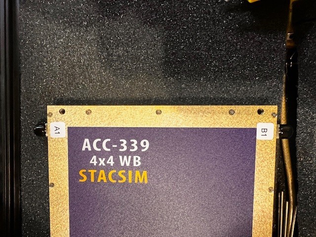 Easy 4x4 MIMO Base Station to Mobile Terminal Connections STACSIM-WB