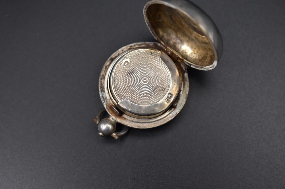 Victorian Sterling Silver Sovereign Case 1900