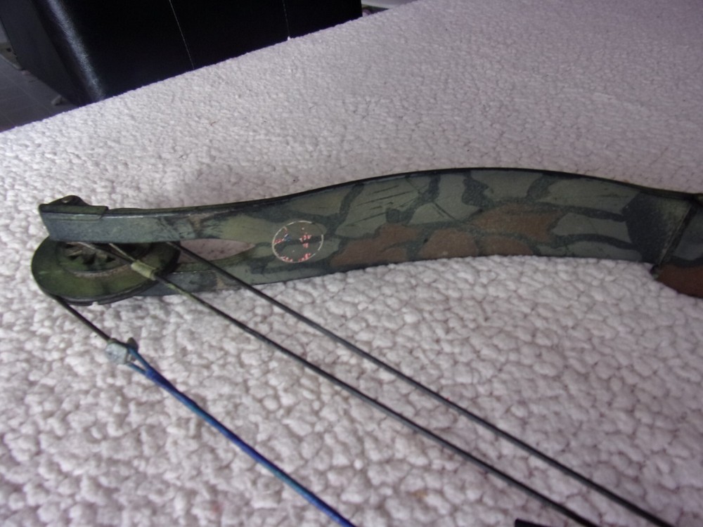 PSE Game Sport Compound Bow