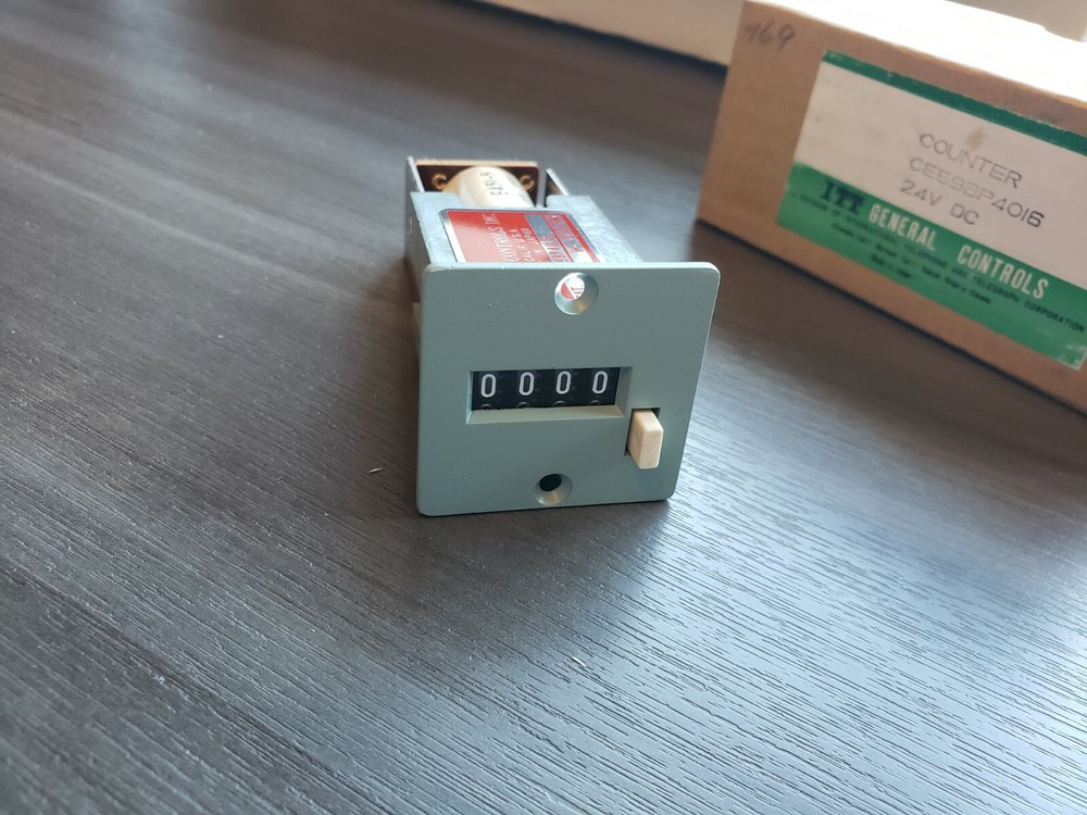 ITT General Controls  4 digit electro mechanical counter 24V