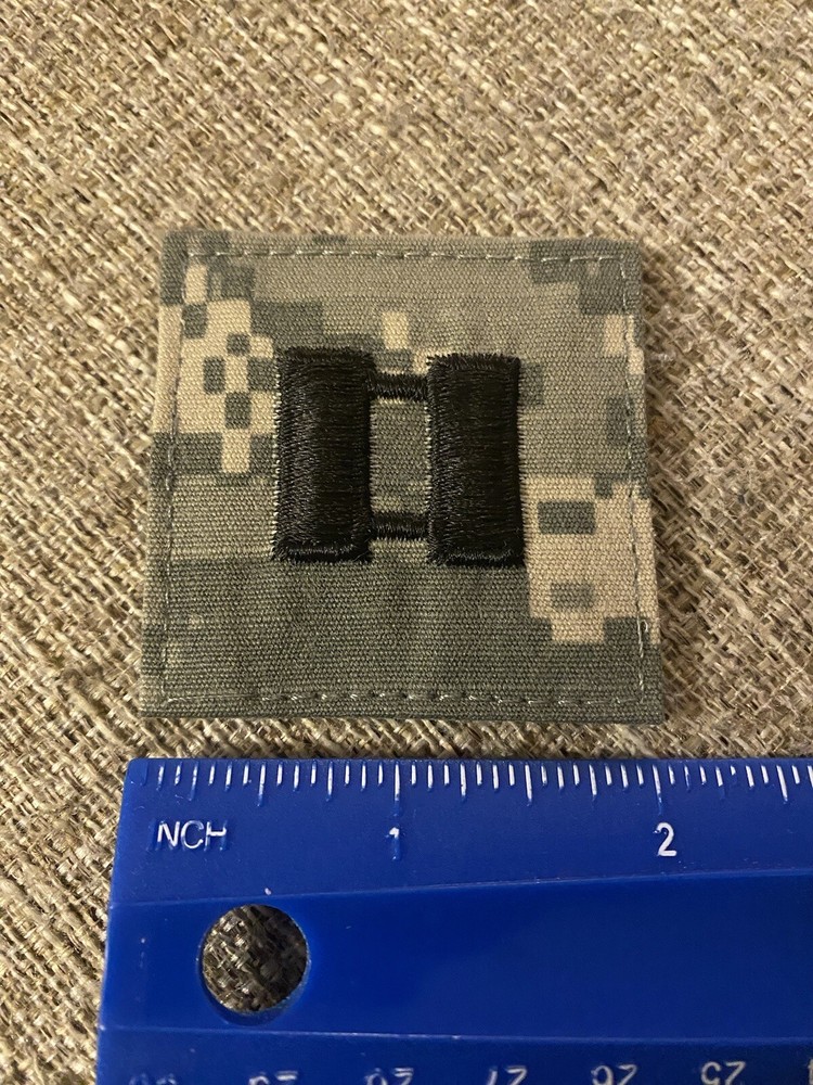 US Army Captain CPT O-3 Rank ACU Hook / Loop Pattern Military Patch INV6415