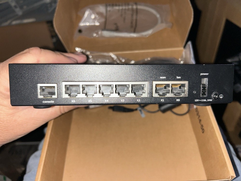 SonicWall TZ400 Network Security/Firewall Appliance SERIAL READY TO TRANSFER 1
