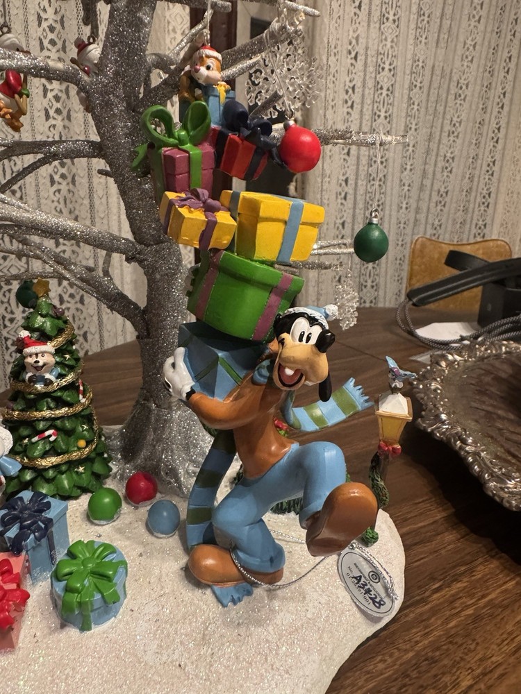 Disney Illuminated Glitter Christmas Tree 13"