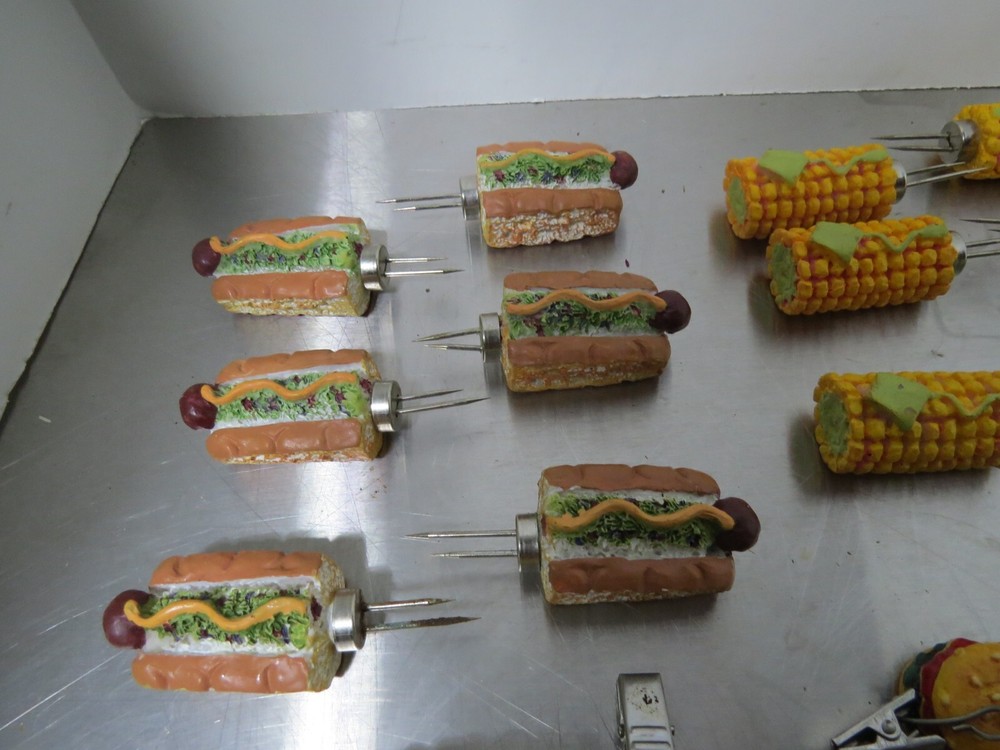 Vintage Boston Warehouse corn cob holders and table weights mixed set 28 pcs