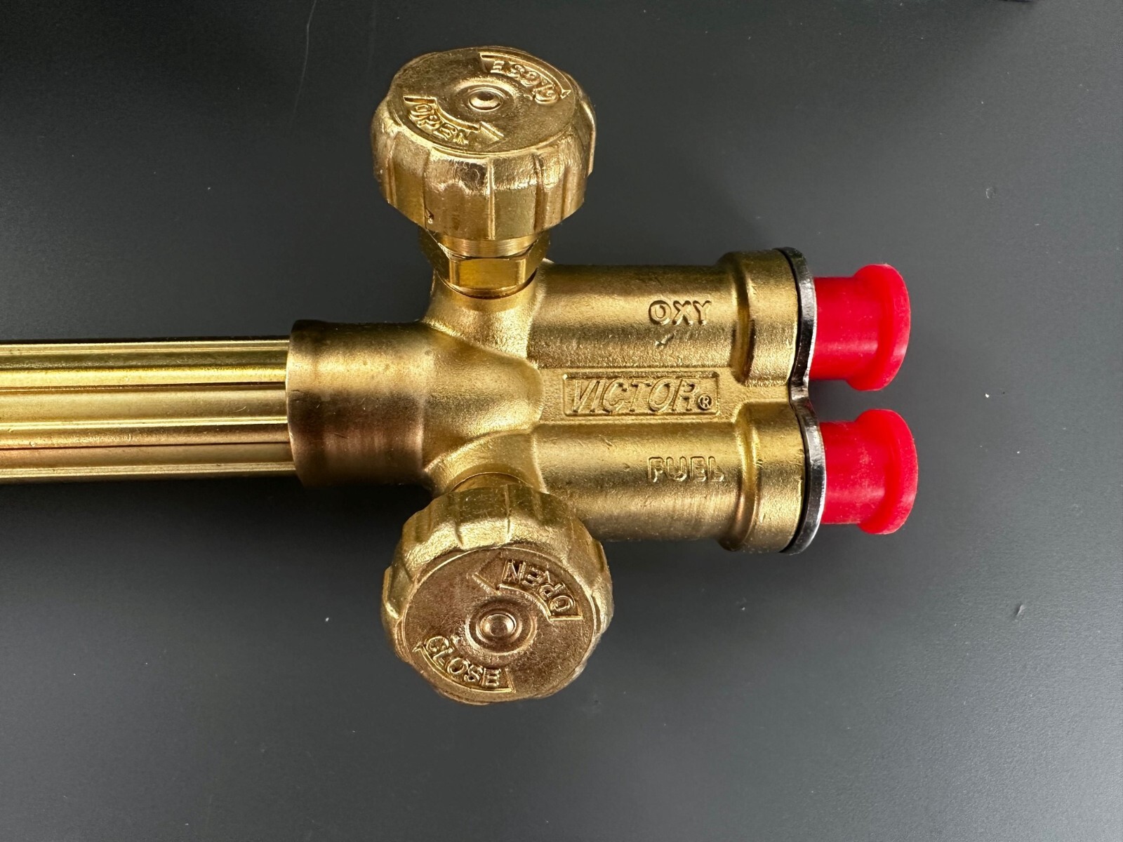 VICTOR Cutting Torch Set CA2460+, 315FC+and 2 Tips. NEW NEVER USED