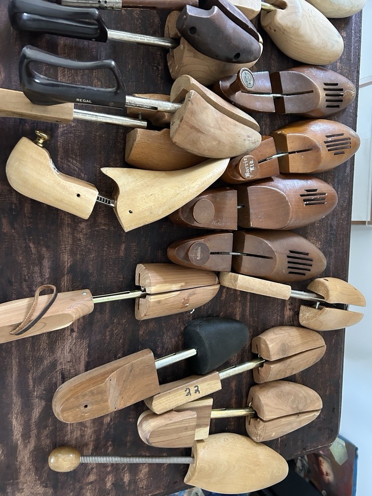 Shoe Stretcher - Table Lot