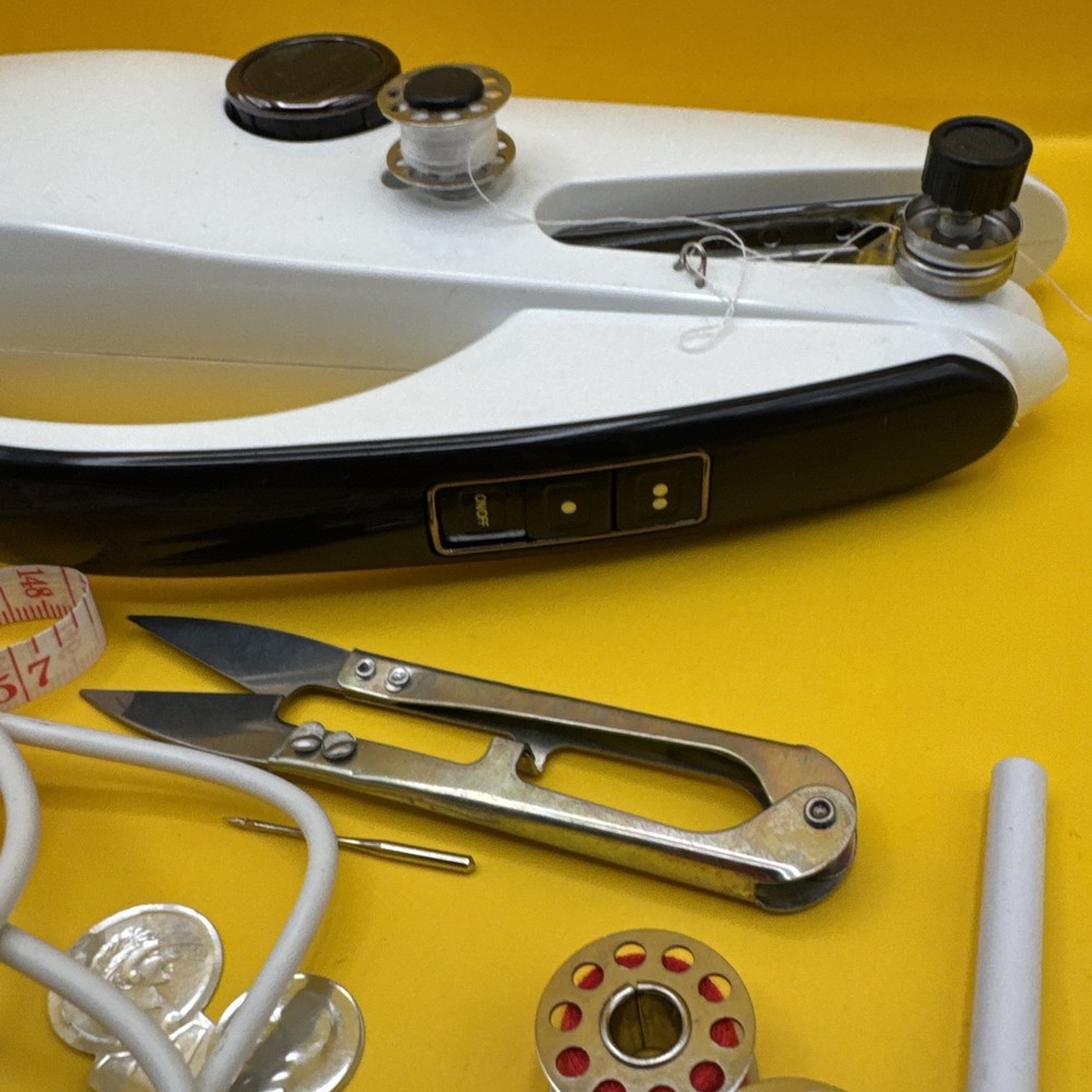 Mini Handheld Sewing Machine, Portable Electric Sewing Machine with Sewing Acces