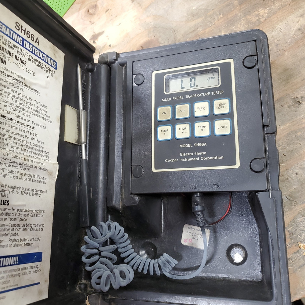 Cooper Electro-therm SH66A Digital Thermometer (USED)