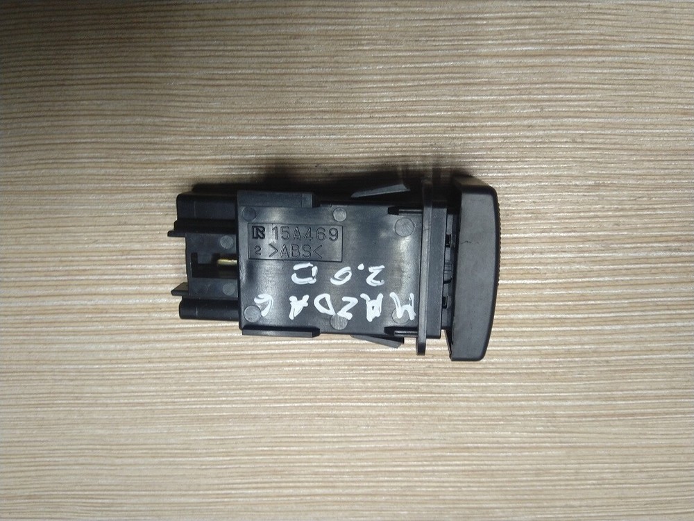 DSC control button 15A469 Mazda